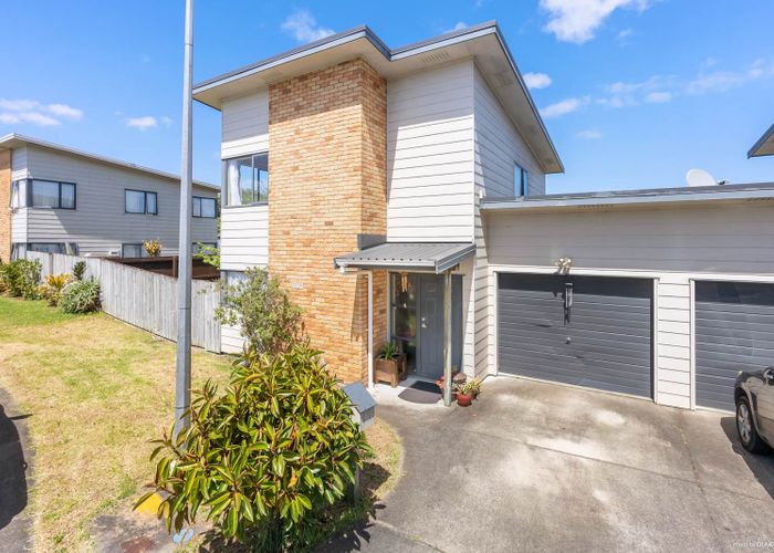  at 6 Clarrie Wills Way, Otara, Auckland