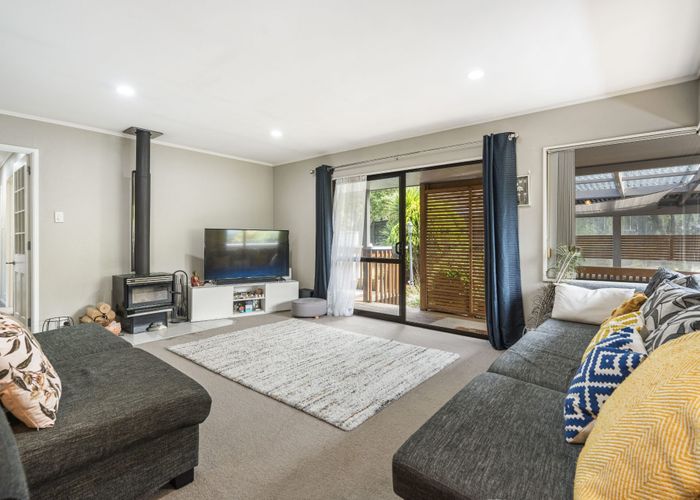  at 1/30 Choice Avenue,, Henderson, Waitakere City, Auckland