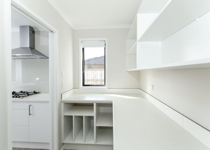  at 20 Sylvester Crescent, Flagstaff, Hamilton