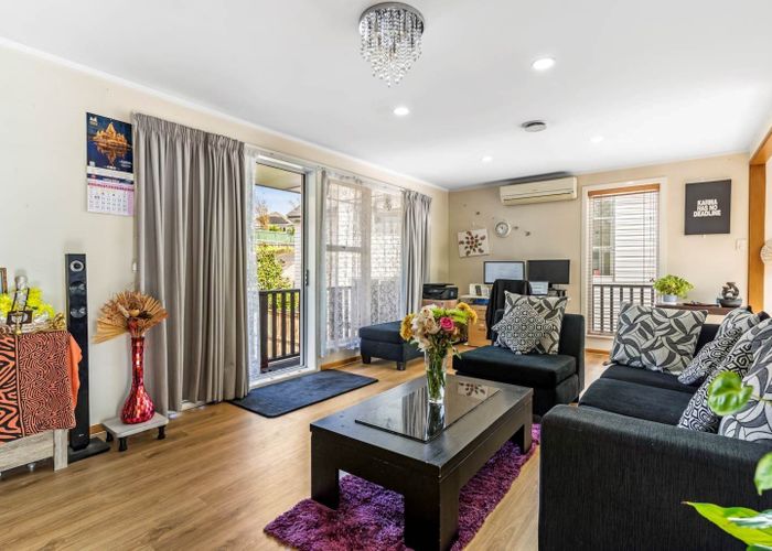  at 14B Connell Street, Blockhouse Bay, Auckland City, Auckland