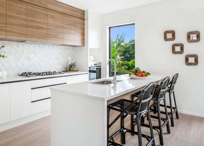  at 16C Sheridan Drive, New Lynn, Waitakere City, Auckland