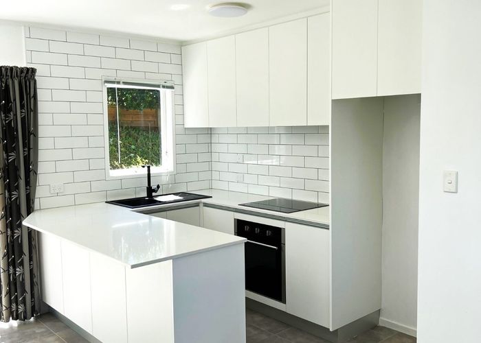  at 59B Parr Terrace, Castor Bay, North Shore City, Auckland