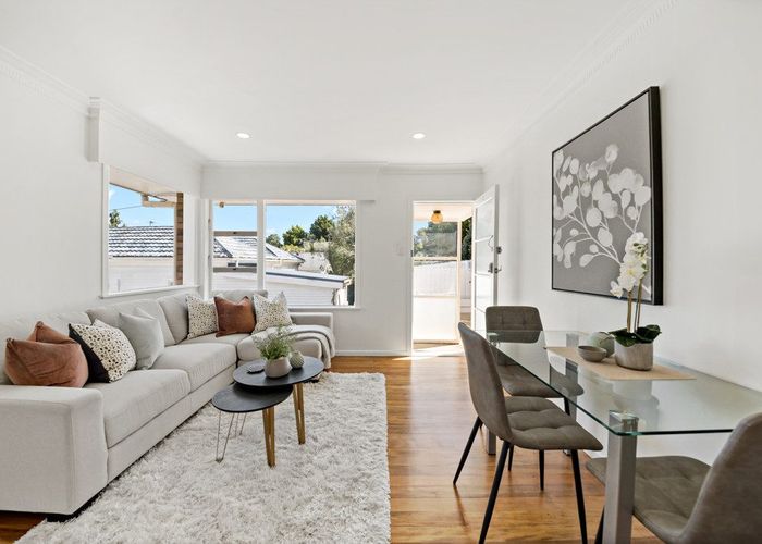  at 2/38 Woodford Road, Mount Eden, Auckland
