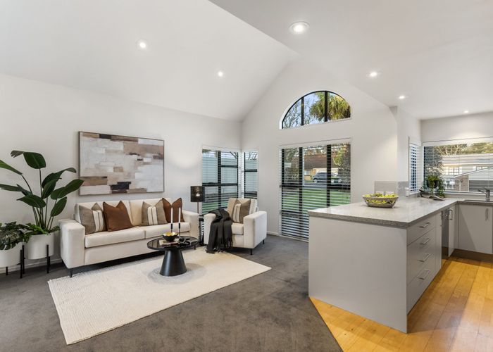  at 49A Panapa Drive, Saint Johns, Auckland
