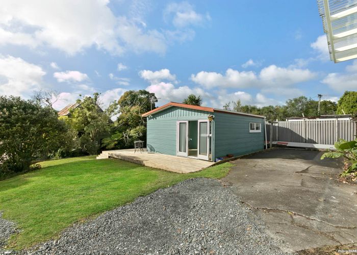  at 18 Woodglen Road, Glen Eden, Auckland