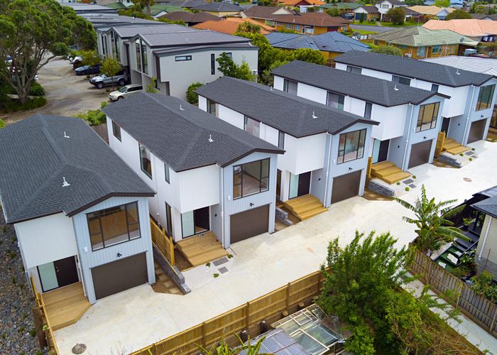  at 6 Palmer Avenue, Glen Eden, Waitakere City, Auckland