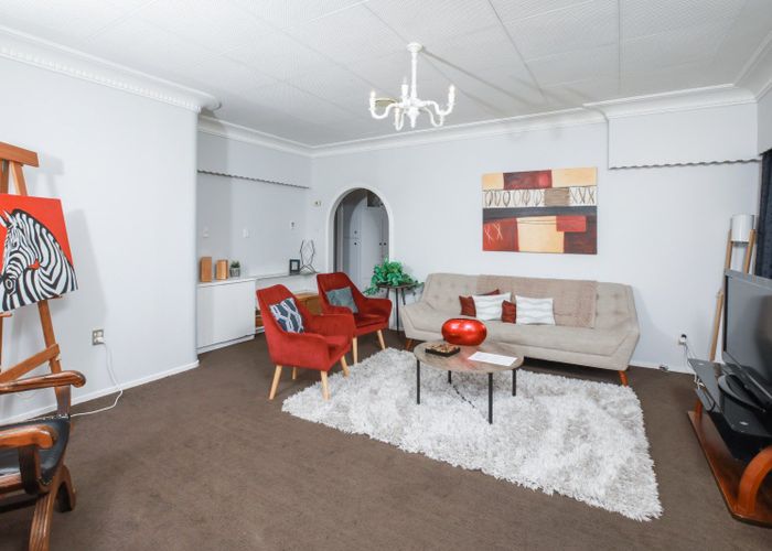  at 17 Mitcham Avenue, Forest Lake, Hamilton