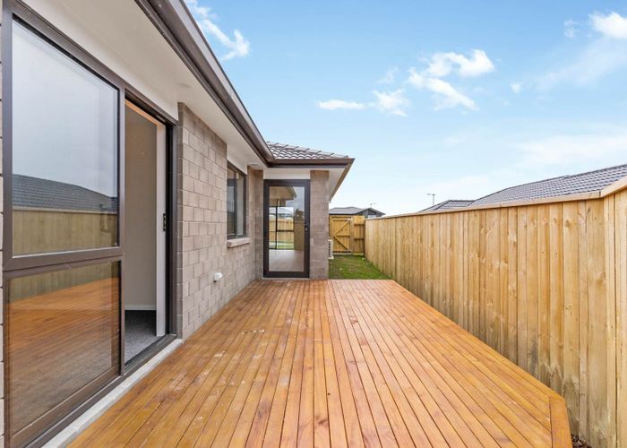  at 4 Paapaka Way, Waiuku, Waiuku