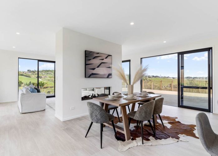  at 8 Backridge Way, Flat Bush, Manukau City, Auckland