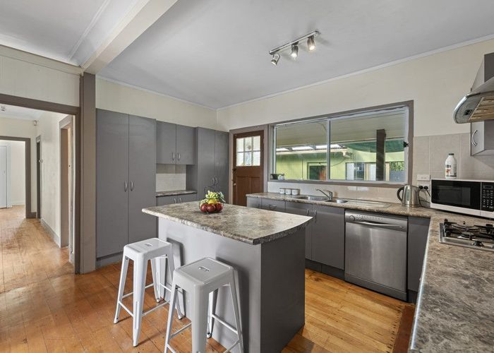  at 103 Hall Avenue, Favona, Auckland