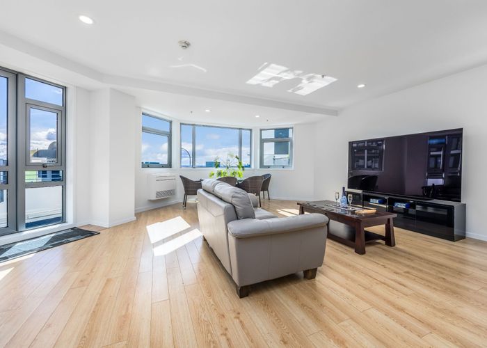  at 2H/205 Hobson Street, City Centre, Auckland City, Auckland