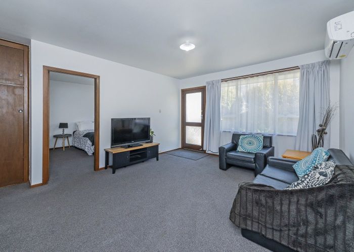  at 2/45 Gresford Street, Edgeware, Christchurch City, Canterbury