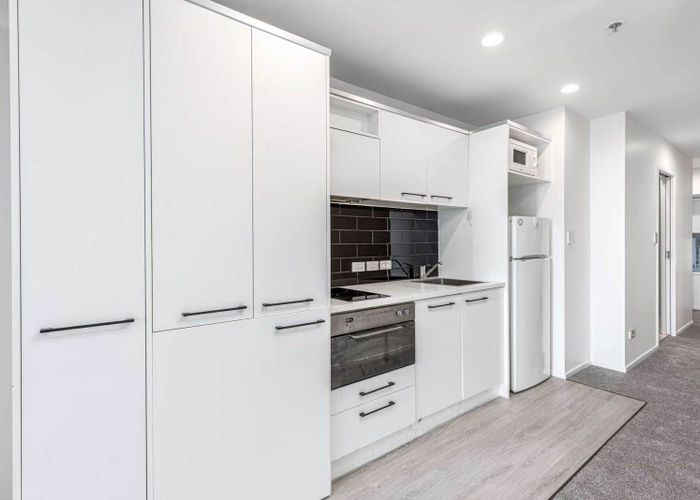  at 608/17 Vogel Lane, Auckland Central, Auckland