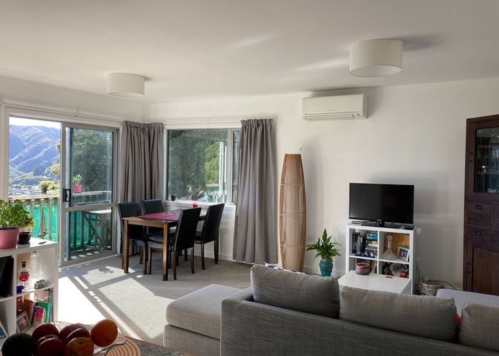  at 194 Cecil Road, Wilton, Wellington