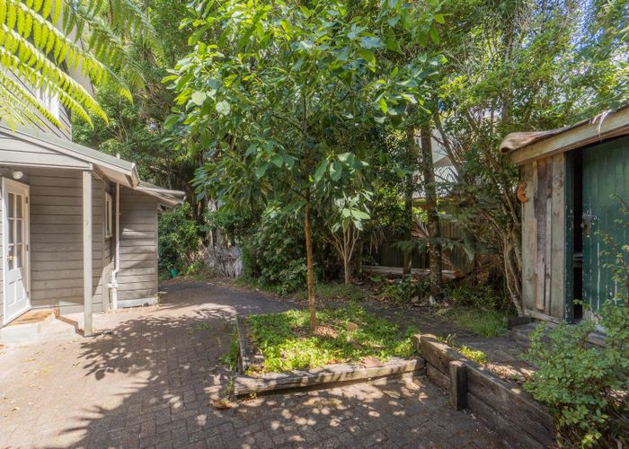  at 53 Wood Bay Road, Titirangi, Auckland