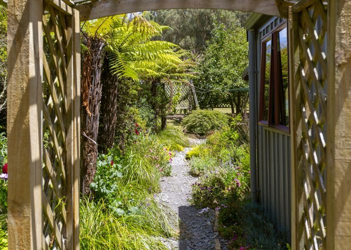  at 1/160 Acacia Heights Drive, Taupo