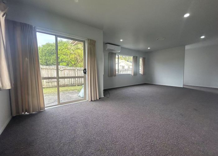 at 7B Woodbank Drive, Glen Eden, Waitakere City, Auckland