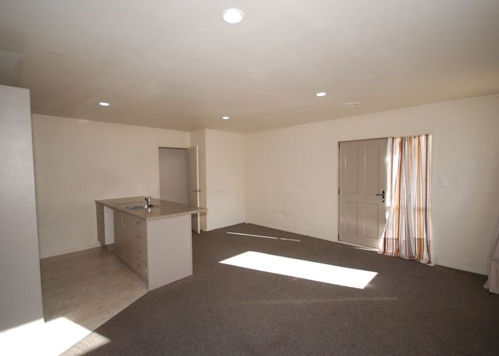  at 11a Helleur Rd, Massey, Waitakere City, Auckland