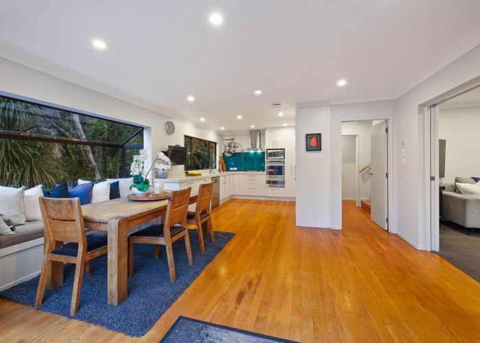  at 2/31 John Court  Street, Birkenhead, North Shore City, Auckland