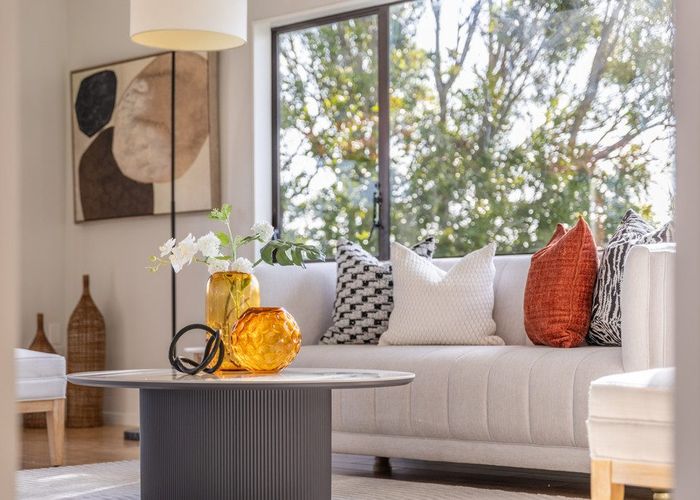  at 2/127 MOORE ST, Howick, Auckland