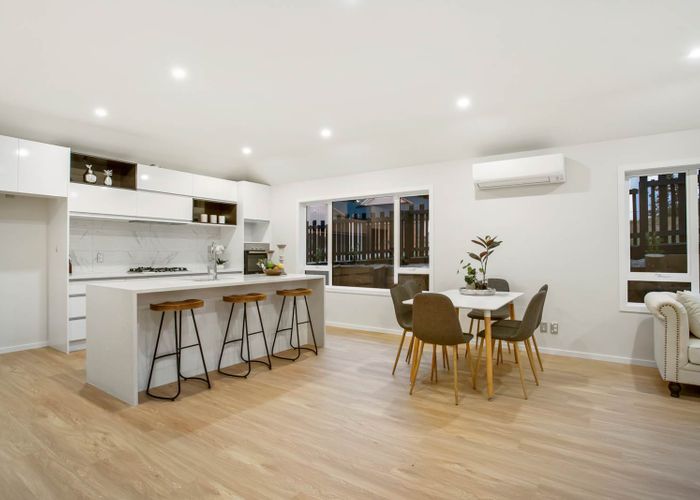  at 12 Reserva Crescent, Kumeu