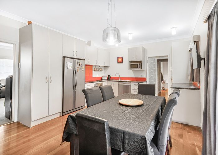  at 15 Knighton Road, Hillcrest, Hamilton, Waikato