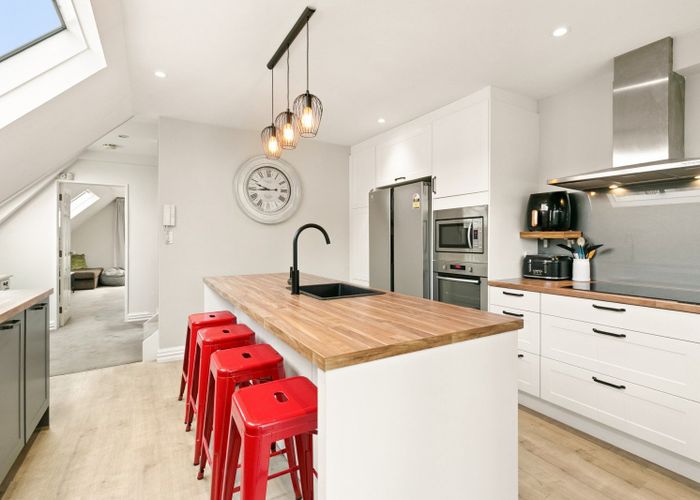  at 16J Hobson Street, Thorndon, Wellington, Wellington