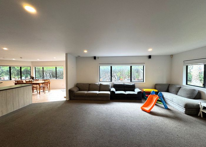  at 7 Lone Tree Avenue, Te Atatu Peninsula, Waitakere City, Auckland