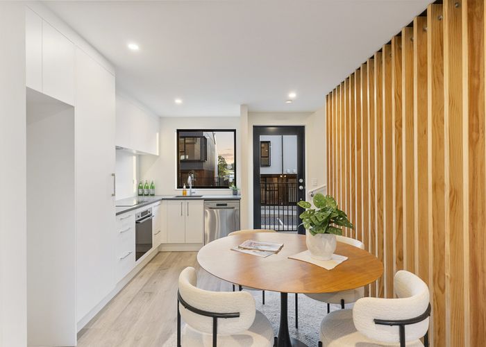  at 44 Millbrook Road, Henderson, Waitakere City, Auckland