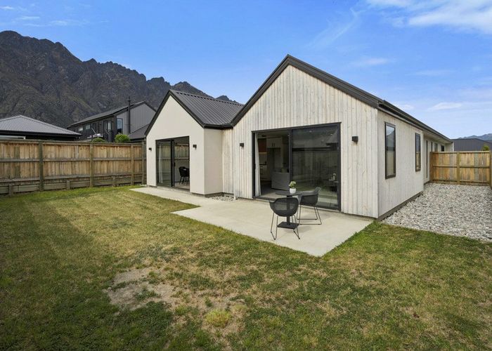  at 2 Barn Road, Hanley's Farm, Jacks Point, Queenstown-Lakes, Otago