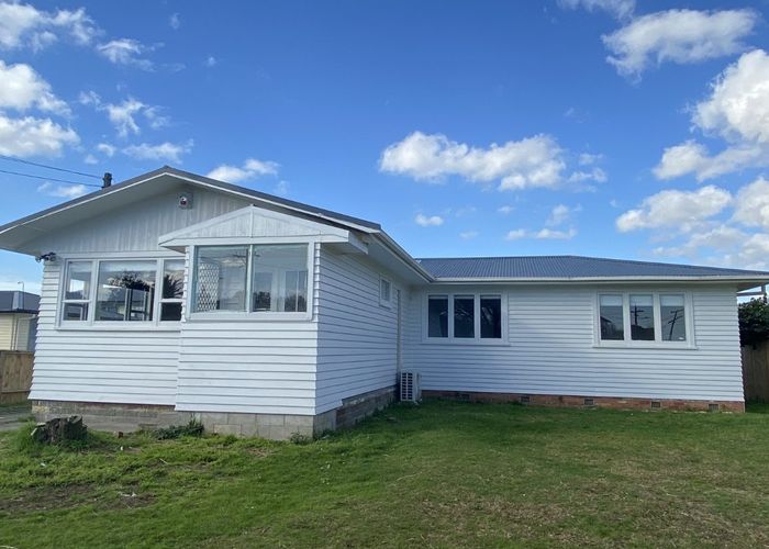  at 10 William Avenue, Manurewa, Auckland