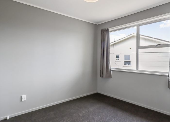  at 14 Fairlight Place, Manurewa, Manukau City, Auckland