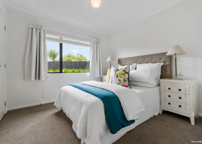  at 4 Adrigole Place, Dannemora, Manukau City, Auckland