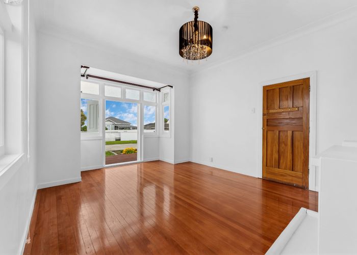  at 92 Blockhouse Bay Road, Avondale, Auckland City, Auckland