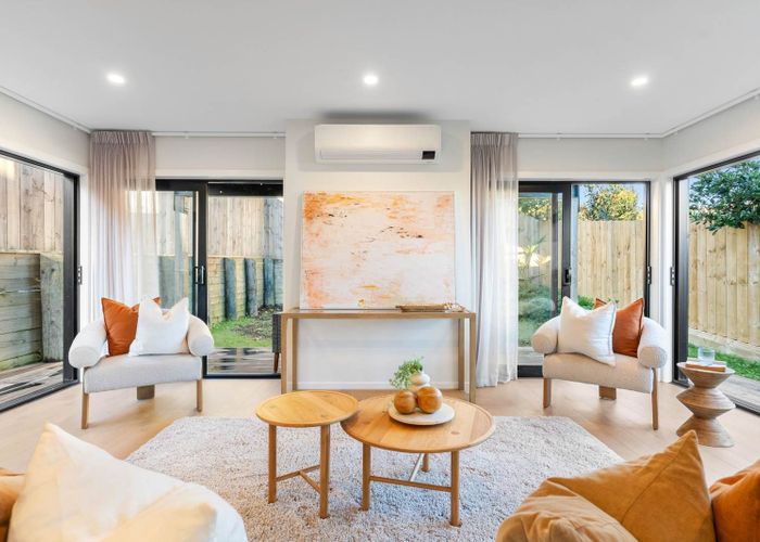  at 10A Clairville Crescent, Wai O Taiki Bay, Auckland City, Auckland