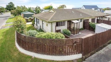  at 1/1 Tahi Place, Belfast, Christchurch