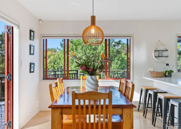  at 128 Te Wharau Drive, Greenhithe, North Shore City, Auckland
