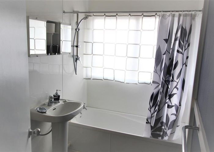  at 3/27A Vine Street, Mangere, Manukau City, Auckland