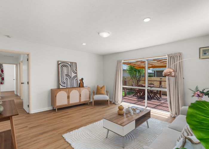  at 2/27 Brougham Street, Addington, Christchurch City, Canterbury