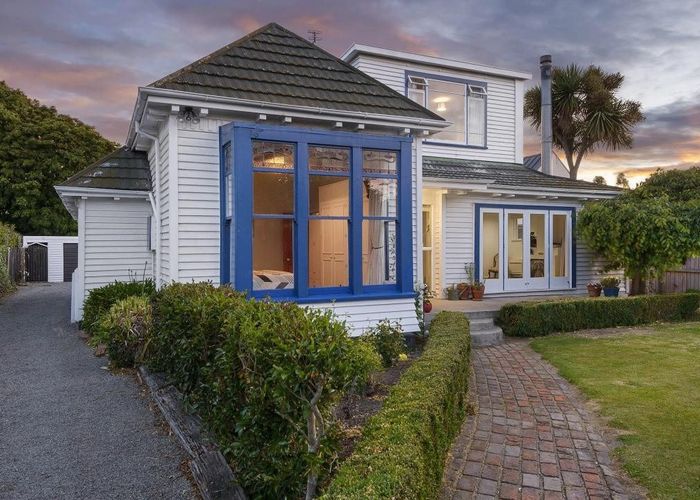  at 16 Knowles Street, Merivale, Christchurch City, Canterbury