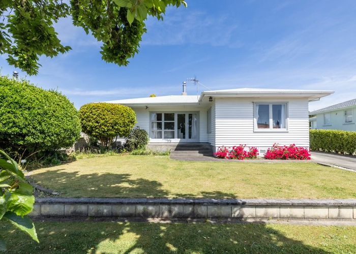  at 5 Tasman Street, Havelock North, Havelock North
