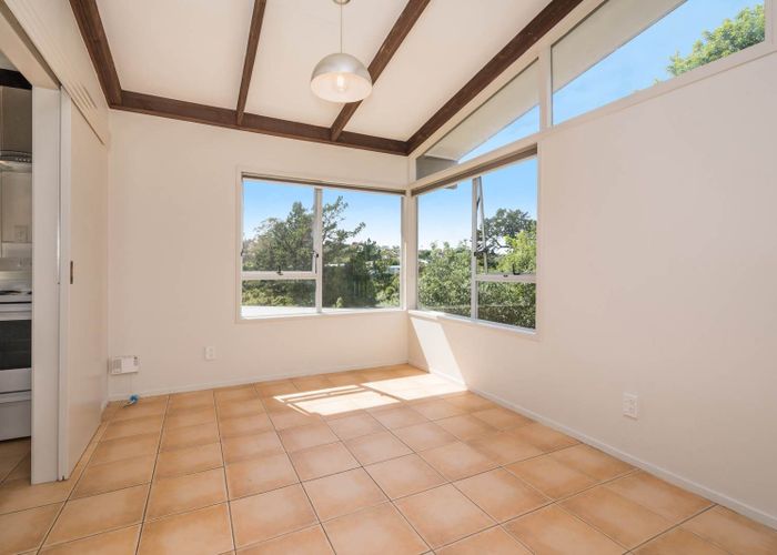  at 21 Erica Road, Sunnynook, Auckland