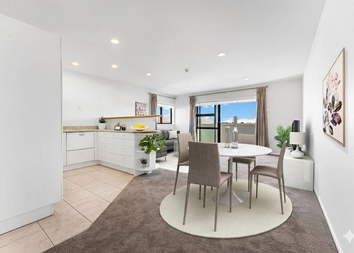  at 6/5 Cook Street, Howick, Manukau City, Auckland
