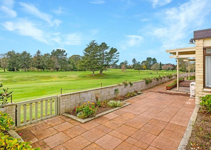  at 50 St Andrews Terrace, Saint Andrews, Hamilton, Waikato