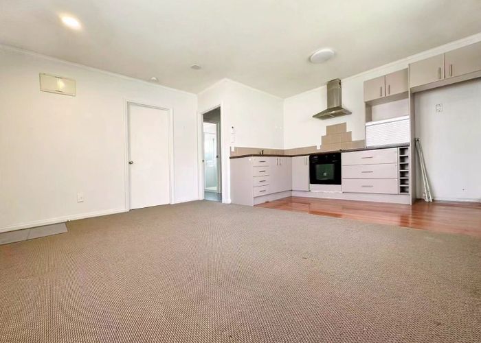  at 78 Te Atatu Road, Te Atatu South, Waitakere City, Auckland