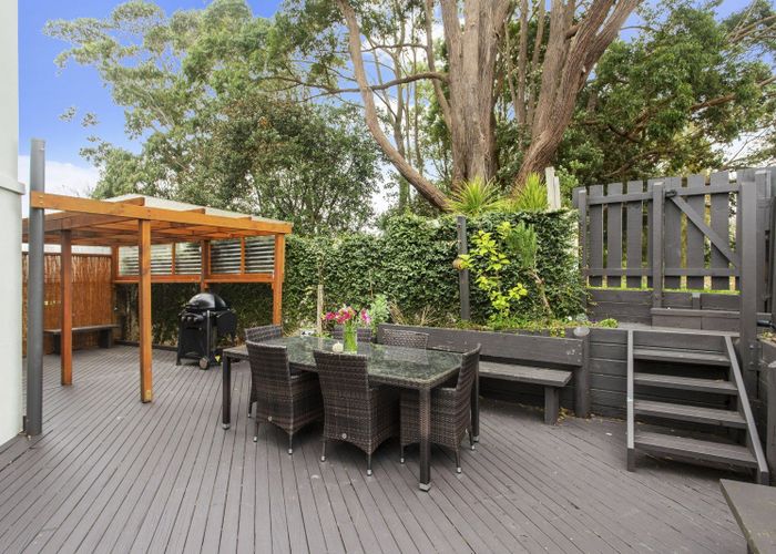  at 26A Niccol Avenue, Narrow Neck, North Shore City, Auckland