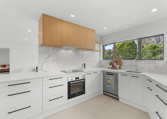  at 15 Parkham Drive, Burnside, Christchurch City, Canterbury