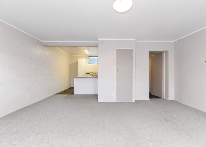  at 1/24 Grassways Avenue, Pakuranga, Manukau City, Auckland