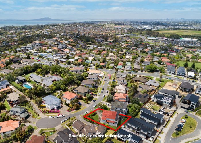  at 16 Maidstone Place, Oteha, North Shore City, Auckland