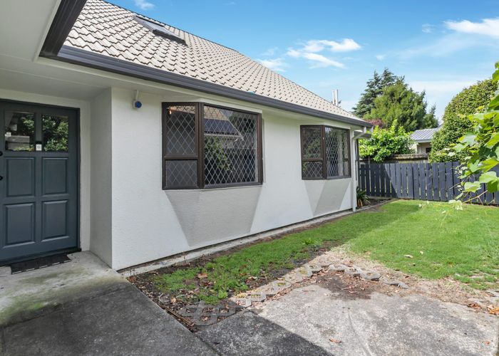  at 11 BEACH RD, Papakura, Auckland